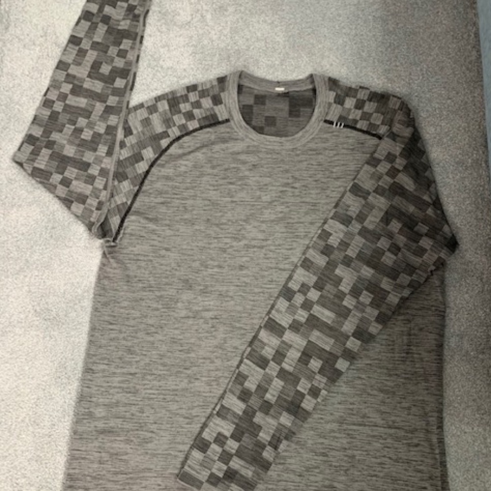 LULULEMON Gray XL Metal Vent Tech Long Sleeve LS T